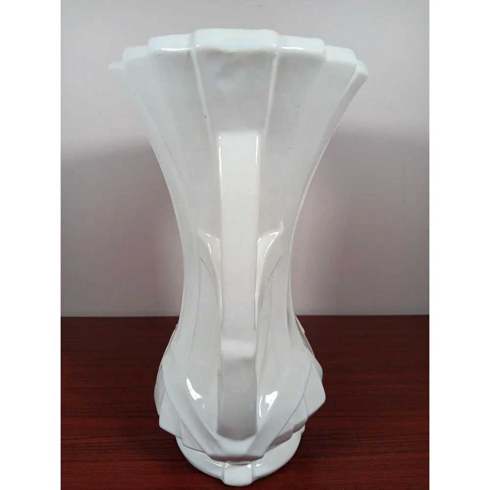 Vintage McCoy Strap Vase Cream 12